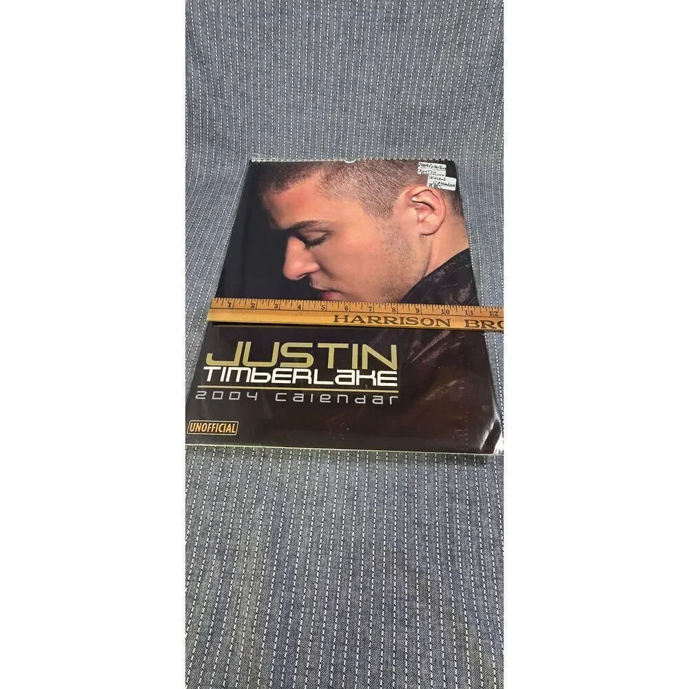 Unofficial 2004 Justin Timberlake Calendar
